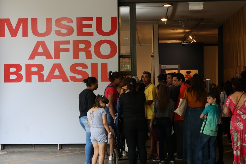 Museu Afro Brasil reabre com tributo a artista morto em setembro