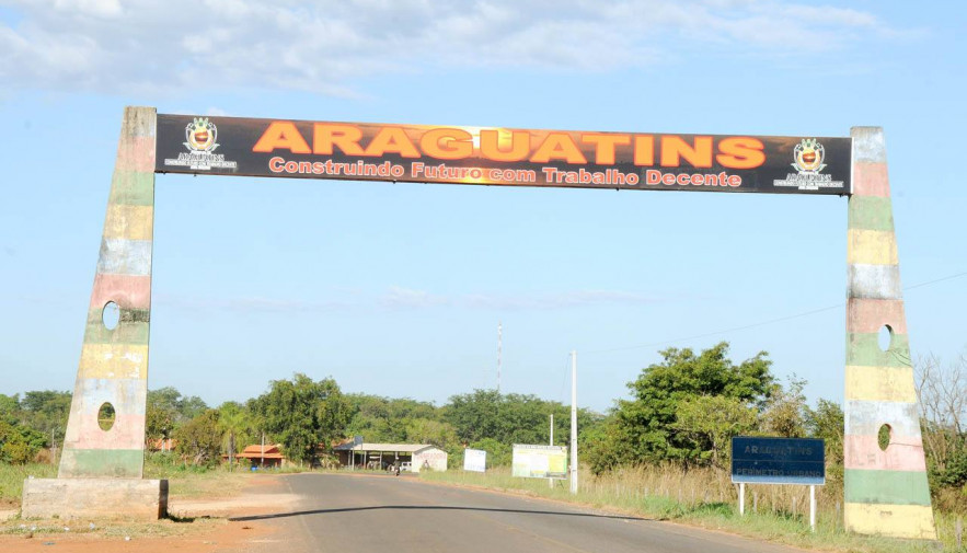Homem morre ao passar de motocicleta por ponte na zona rural de Araguatins