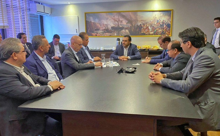 Em Brasília, governador Wanderlei Barbosa busca verbas para finalizar Hospital de Amor de Palmas