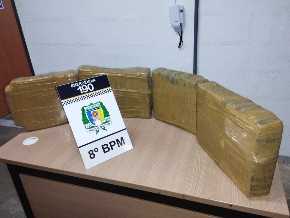 Tabletes de substância análoga à maconha apreendidos — Foto: Polícia Militar/Divulgação