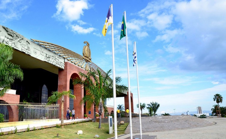 Governo do Tocantins retifica termo de adesão da antecipação dos passivos