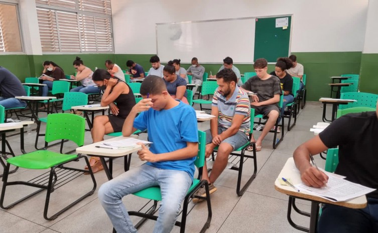 Unitins lança vestibular do projeto TO Graduado com oferta de mil vagas