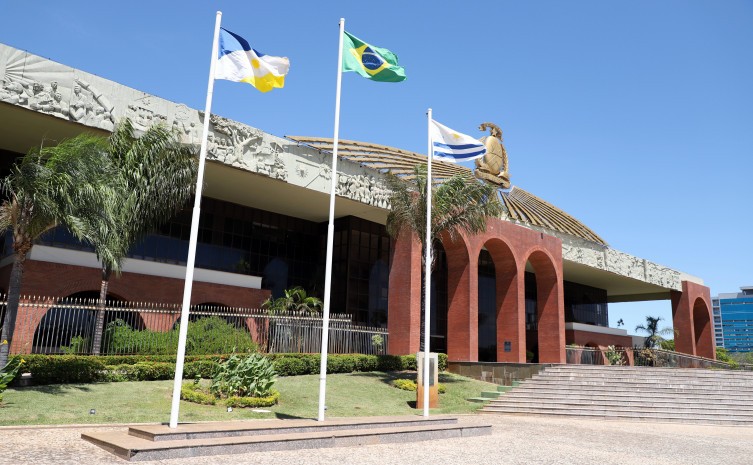 Governo do Tocantins paga salário de dezembro aos servidores nesta sexta-feira, 23, antes do Natal