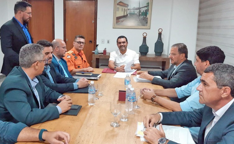 Governador Wanderlei Barbosa assina contrato com a Caixa para construção da sede do Corpo de Bombeiros em Paraíso