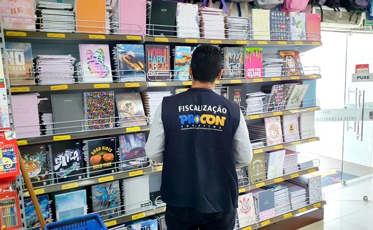 Pesquisa do Procon Tocantins aponta variação de mais 160 % nos preços dos materiais escolares