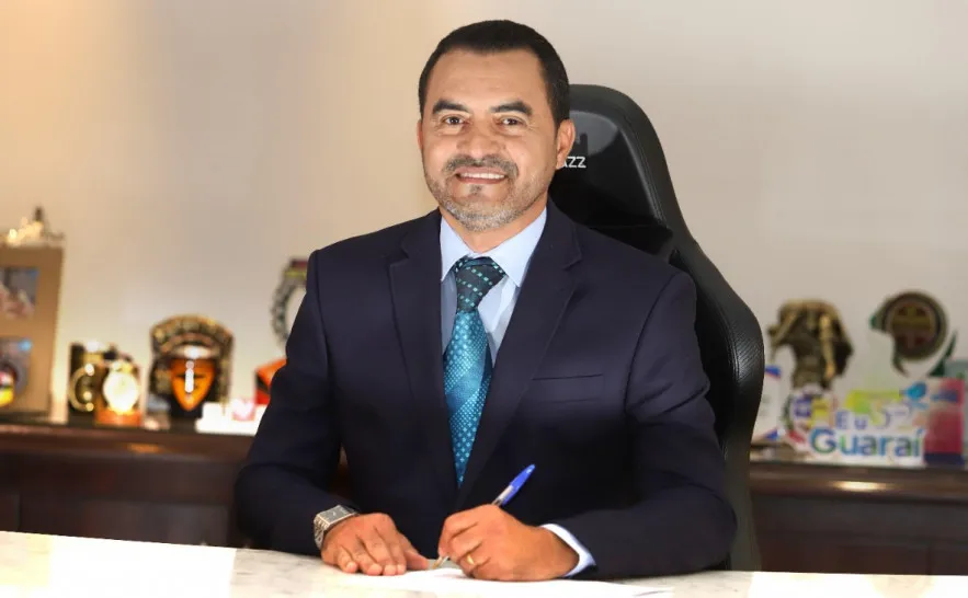 Wanderlei Barbosa retorna ao cargo de governador do Tocantins após três meses afastado