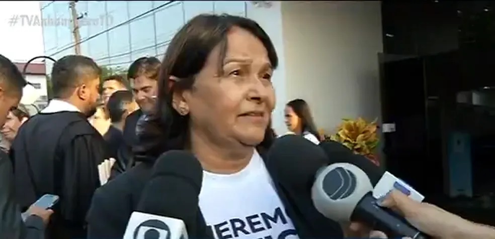'É muito pouco para uma vida', diz mãe após condenação dos acusados de matar o advogado Danilo Sandes
