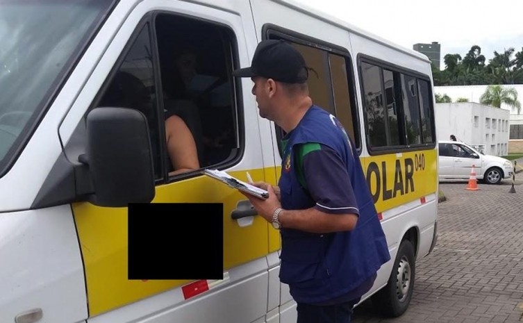 Agência de Metrologia orienta pais e responsáveis sobre obrigatoriedade do cronotacógrafo instalado em veículos de transporte escolar