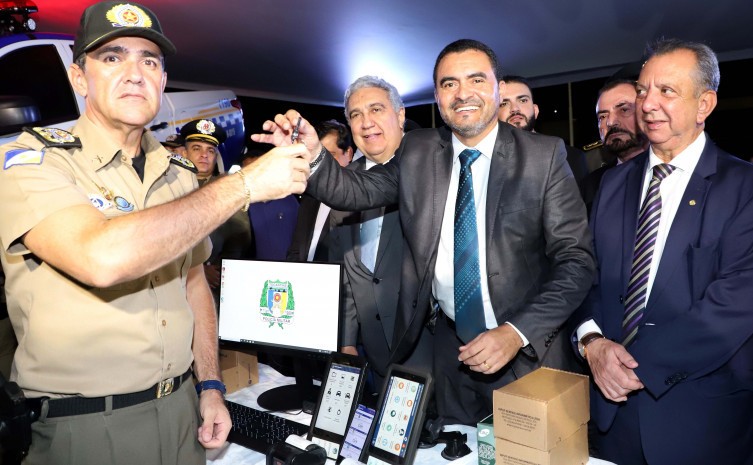 Governo do Tocantins moderniza atendimentos da Polícia Militar com entrega de novos equipamentos 