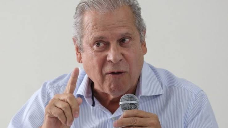 Zé Dirceu fala em rediscutir o papel das Forças Armadas 