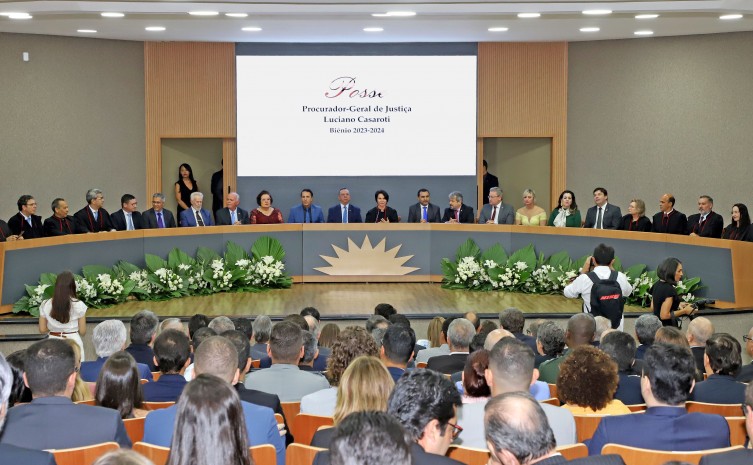Governador Wanderlei Barbosa reafirma parceria do Governo do Tocantins com o MPTO durante posse do procurador-geral de Justiça, Luciano Casaroti