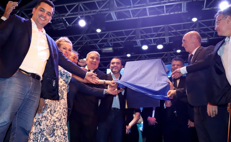 Governador Wanderlei Barbosa prestigia inauguração do Centro de Atividades do Sesc em Gurupi