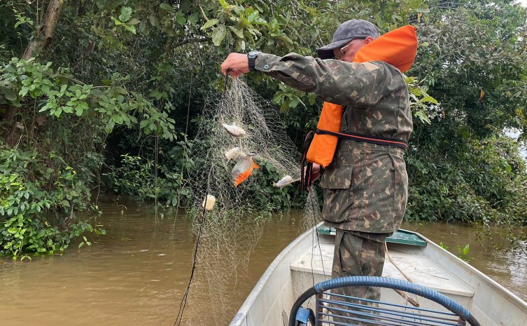 Naturatins recolhe mais 14 mil metros de redes em rios e lagos do Estado