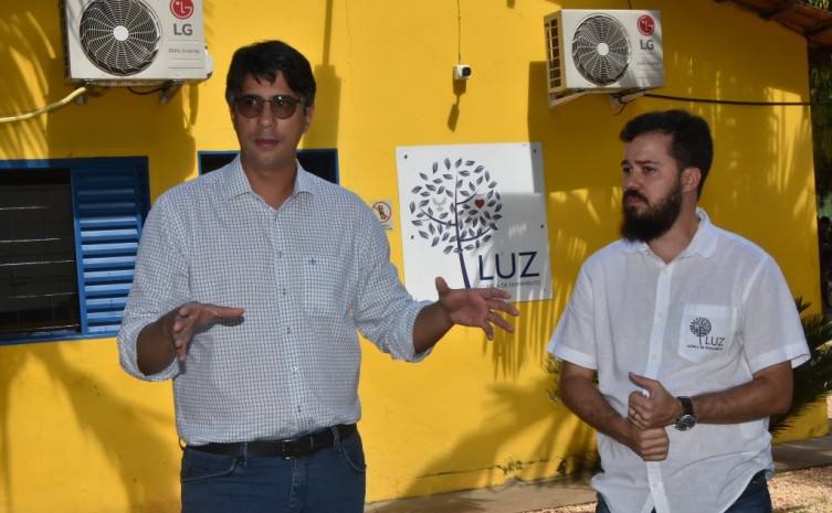 Secretário Afonso Piva de Santana visita instalações da Clínica Luz - Foto: Aldenes Lima/Governo do Tocantins