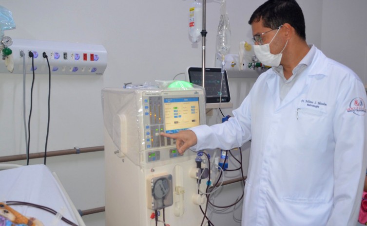 Nefrologista do Hospital Geral de Palmas (HGP), Juliano Mundim - Foto: Ellayne Czuryto/Governo do Tocantins