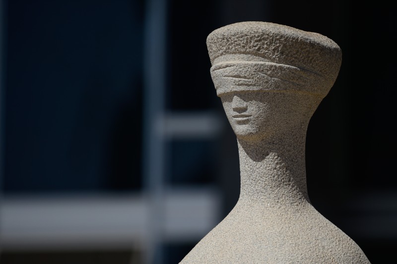 STF começa a julgar controle de dados armazenados no exterior