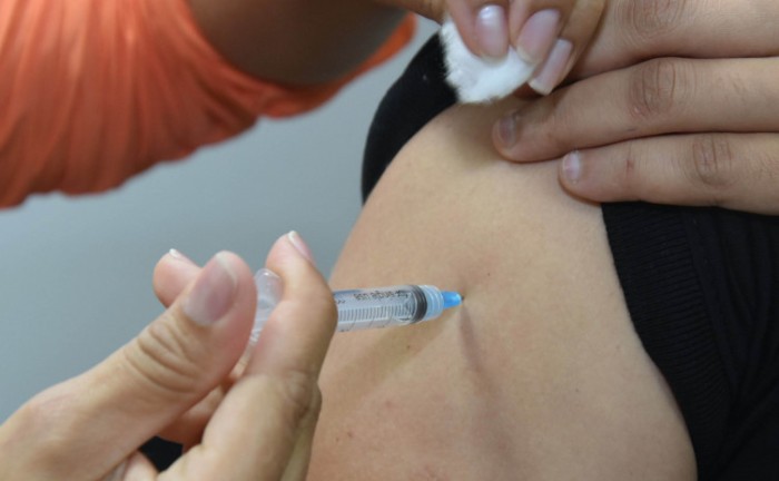 Vacinação teve início no dia 27 de fevereiro e Tocantins atingiu um percentual de aplicação de apenas 16,65% - Foto: André Araújo/Governo do Tocantins