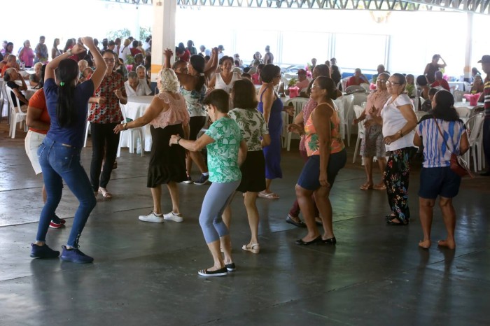 Regado a muito forró e animação, idosos curtem 1º Encontro do Grupo Conviver promovido pela Prefeitura de Gurupi