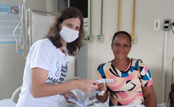 Equipe do Hospital e Maternidade Dona Regina Siqueira Campos realizou ação alusiva à campanha - Foto: Erlene Miranda/Governo do Tocantins