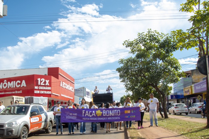 Caminhada em Taquaralto marca Dia Nacional de Combate ao Abuso e à Exploração Sexual de Crianças e Adolescentes. - Fotógrafo:Regiane Rocha/Secom Palmas