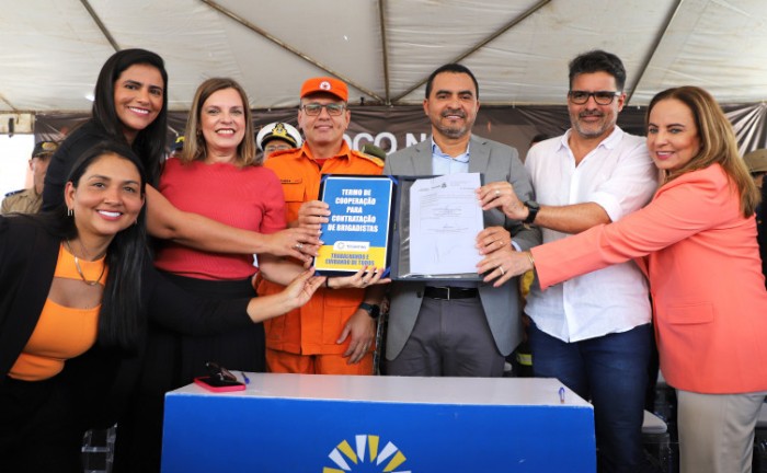 Foco no Fogo 2023 é lançado oficialmente no Palácio Araguaia e governador Wanderlei Barbosa assina termo para contratação de brigadistas