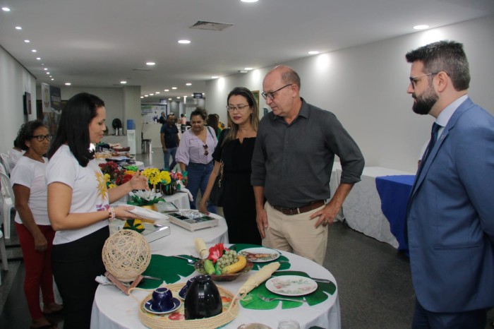 Assistentes sociais do PPT apresentaram projeto durante visita dos gestores Daniel Borini e Anna Crystina Brito, ao lado do deputado Eduardo Mantoan - Fotógrafo:Mirdad | Ascom Dep Eduardo Mantoan