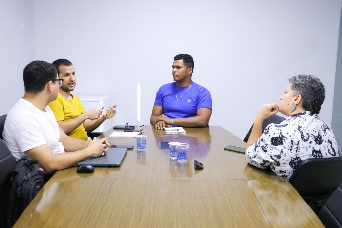 Participaram da reunião os representantes do Coletivo Somos, Rafaela Lobato e Dilson Pereira - Fotógrafo:Divulgação