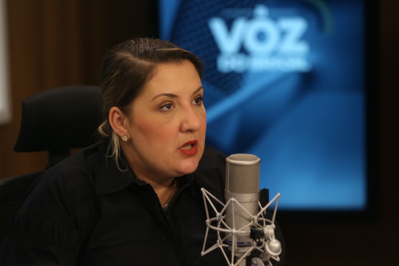 Auxílio Brasil e Auxílio Gás vão depositar pagamentos antecipadamente