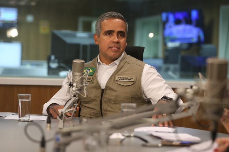 Auxílio Brasil tem cerca de 500 mil beneficiários a mais em outubro