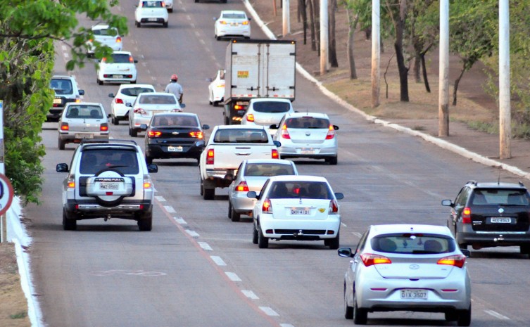 Contribuintes têm até segunda, 17, para pagar o IPVA 2022