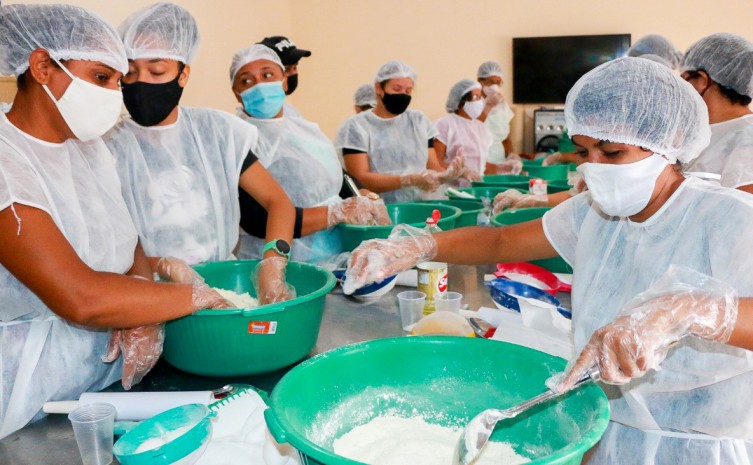 Gestão Wanderlei Barbosa promove geração de empregos e investimentos para assistência social dos municípios