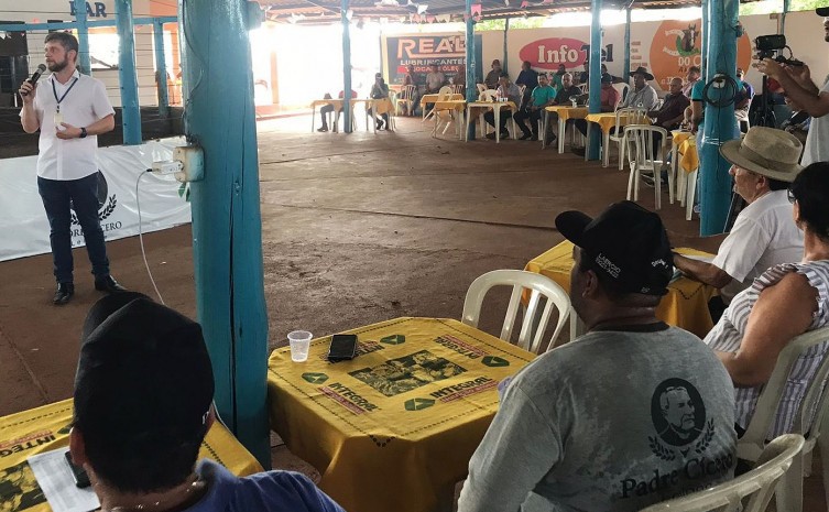 Adapec realiza palestra sobre retirada da vacinação contra a febre aftosa em leilão de Porto Nacional