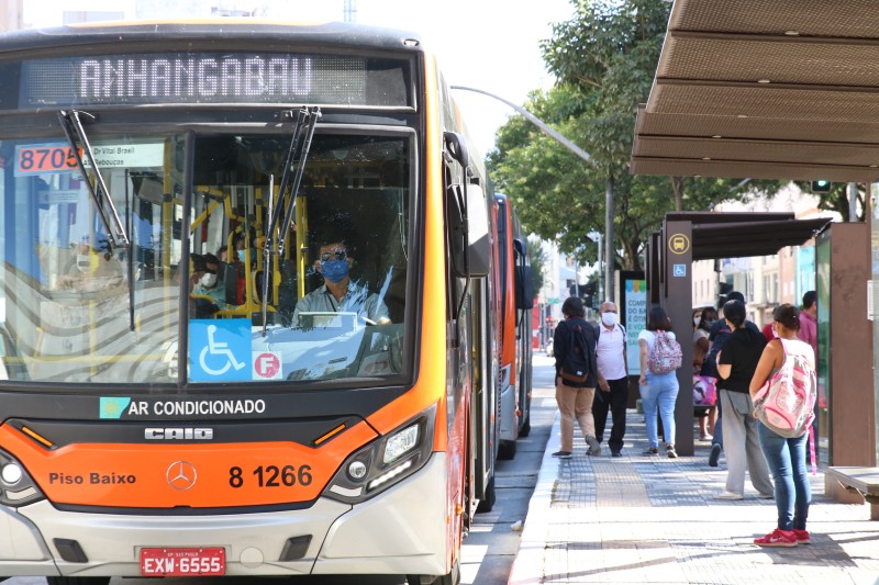 Prefeitura de São Paulo reforça frota de ônibus para o segundo turno