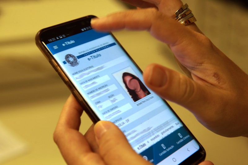 Eleitores têm até sábado para baixar ou atualizar o e-Título
