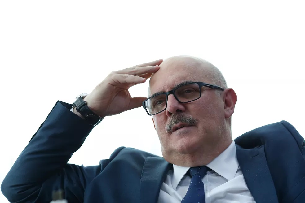 Ex-ministro e pastor ligado a Bolsonaro são presos pela PF em operação sobre 'balcão' do MEC