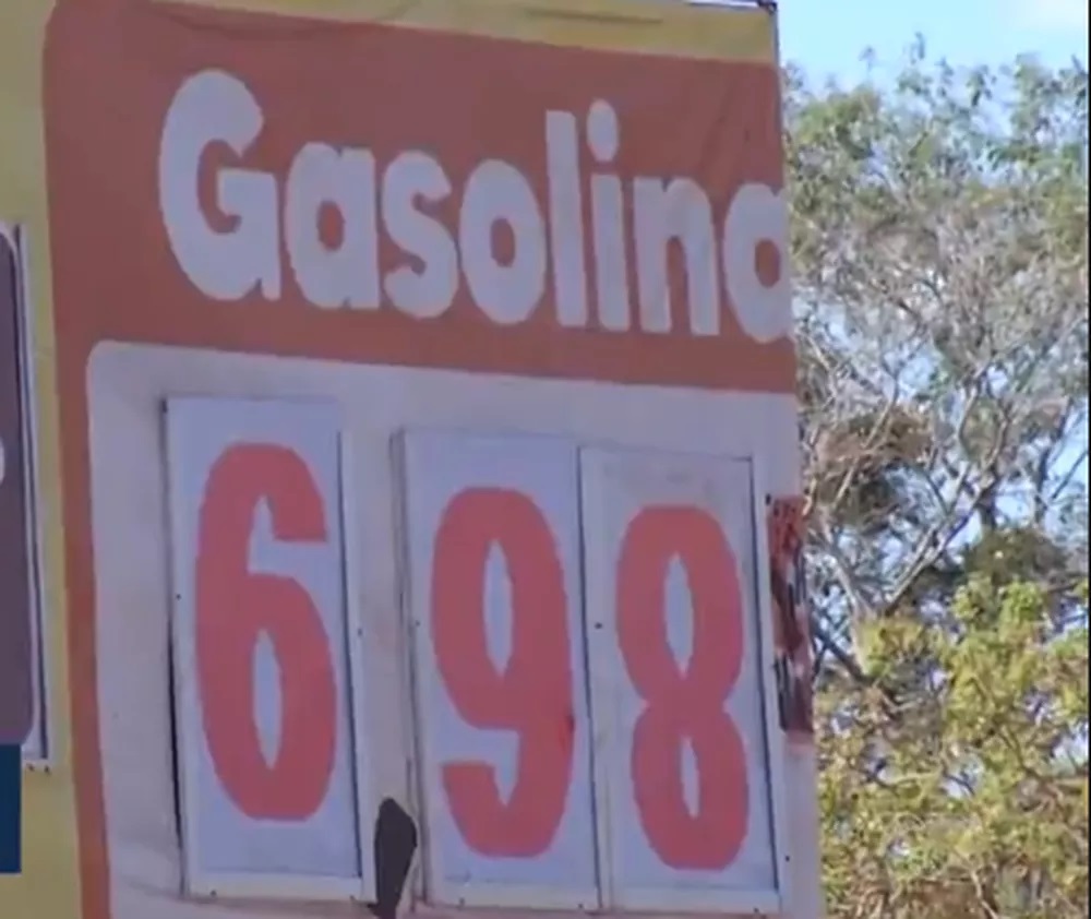 Redução de impostos federais faz litro da gasolina ficar até 70 centavos mais barata